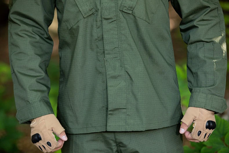 battle dress uniform men